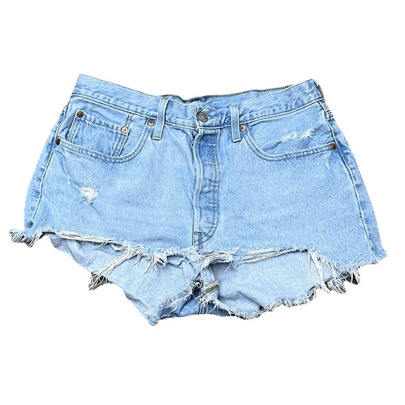 Levi’s 501 High Rise Button Fly Cutoff Shorts Women’s 32 Light Wash Distressed - Picture 2 of 10